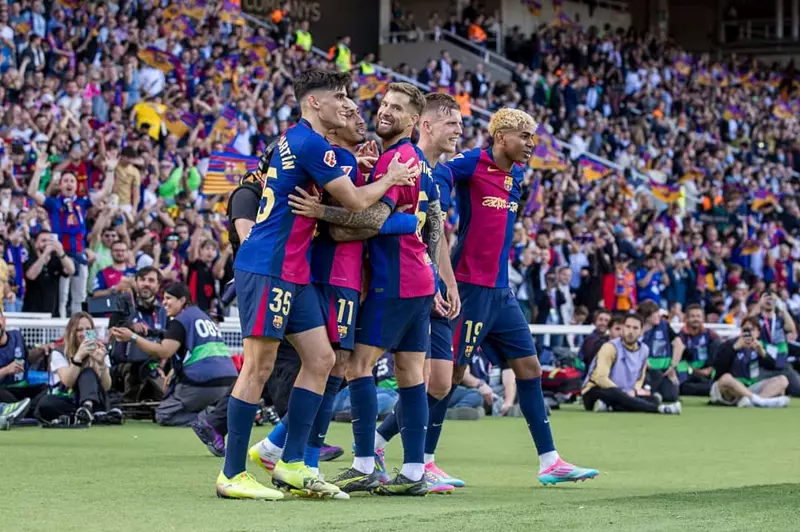 برشلونة يحقق انتصاراً مثيراً على أتلتيك بلباو في ختام الدوري الإسباني برشلونة يحقق انتصاراً مثيراً على أتلتيك بلباو في ختام الدوري الإسباني