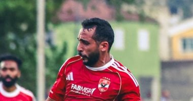 كريم فؤاد يعزز تشكيل الأهلي قبل مواجهة فاركو وتغييرات في دكة الاحتياط استراتيجيات ريبيرو لإعادة كريم فؤاد للجبهة اليسرى في مواجهة فاركو