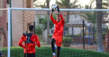 المصري يرفع حارس 2005 لتعويض إصابة محمود حمدي المصري يرفع حارس 2005 لتعويض إصابة محمود حمدي