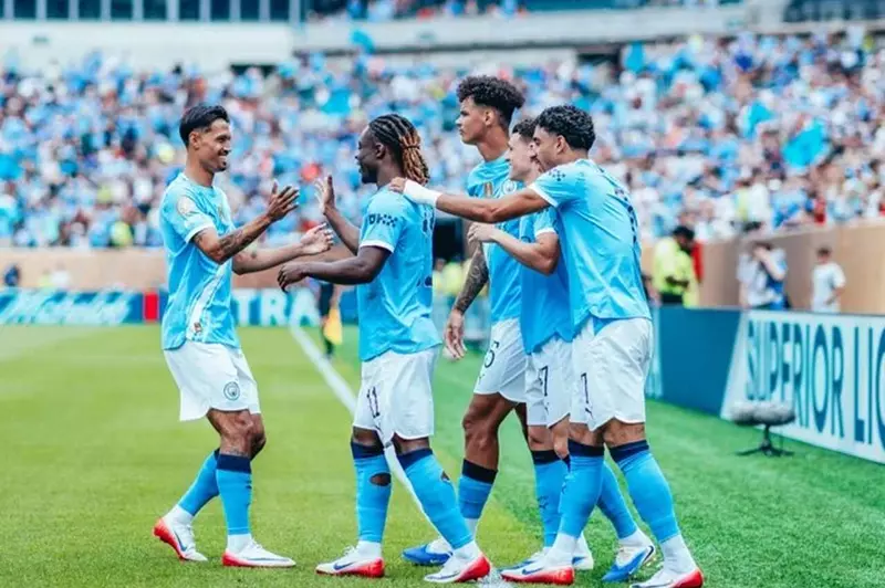 انتقال لاعب مانشستر سيتي إلى Bayer Leverkusen: تفاصيل الصفقة المرتقبة انتقال لاعب مانشستر سيتي إلى Bayer Leverkusen: تفاصيل الصفقة المرتقبة