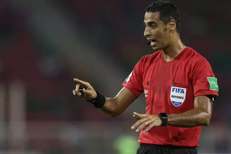 تحليل أداء أمين عمر والحكام في مباريات الجولة الثانية للدوري المصري تحليل أداء أمين عمر والحكام في مباريات الجولة الثانية للدوري المصري