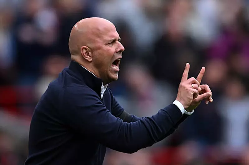 تخطيط استراتيجي لسلوت لمواجهة بورنموث في الدوري الإنجليزي تخطيط استراتيجي لسلوت لمواجهة بورنموث في الدوري الإنجليزي