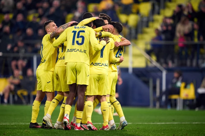 صراع القمة في الدوري الإسباني: رايو فاييكانو وجيرونا وفوز فياريال اللافت صراع القمة في الدوري الإسباني: رايو فاييكانو وجيرونا وفوز فياريال اللافت