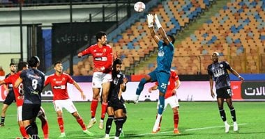 مباراة الأهلي وفاركو: كل التفاصيل والتحليلات قبل المواجهة المحتدمة في الدوري المصري مباراة الأهلي وفاركو: كل التفاصيل والتحليلات قبل المواجهة المحتدمة في الدوري المصري